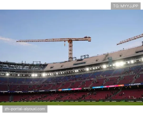 诺坎普的寂静时刻:赛后巴萨更衣室门紧闭一小时,内部正就本场失败的战术实验进行激烈讨论。